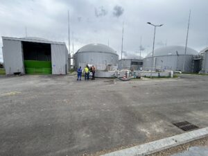 Biometanownia w Głąbowie – hala i zbiorniki z kopułami, realizacja PROEKO BIOGAS